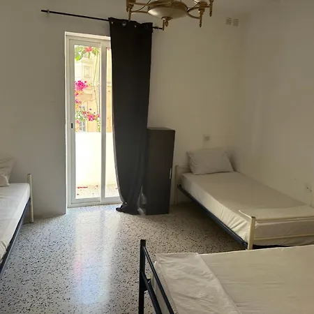 Ave Maria Guest house