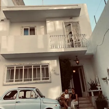 Ave Maria بيت ضيافة سانت جوليان